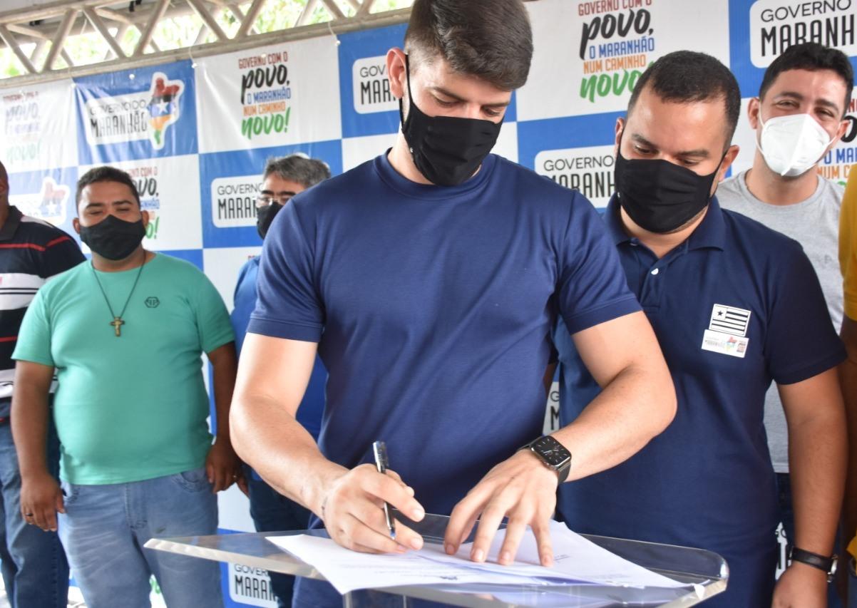 Assinatura de ordem de serviço garante a construção do Parque Ambiental, Praça da Família e Shopping da Criança em Bacabal