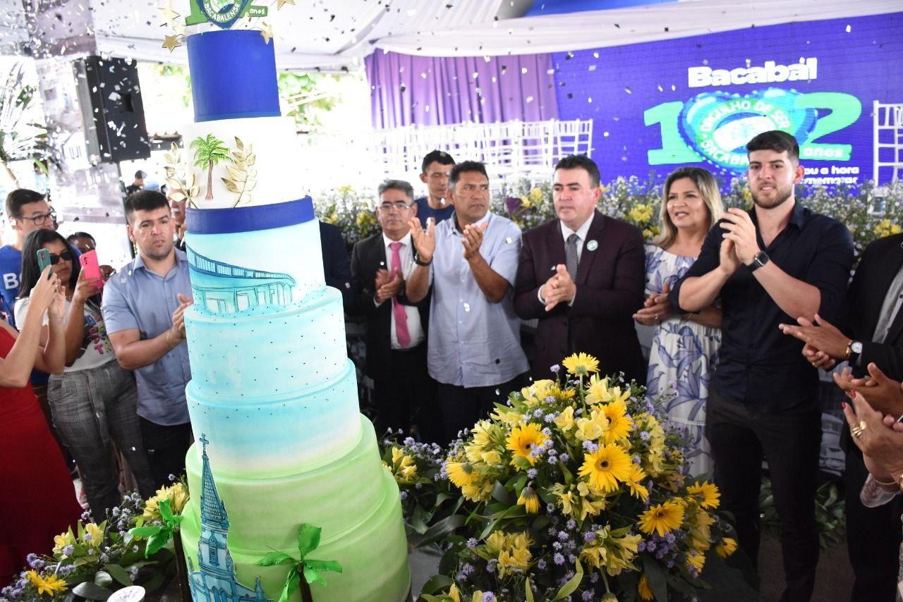 Prefeitura de Bacabal comemorou em alto estilo os 102 anos do município Prefeitura de Bacabal comemorou em alto estilo os 102 anos do município