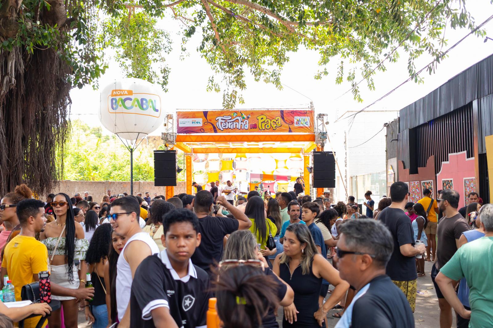 Primeira edição da “Feirinha na Praça” movimenta Bacabal com música, cultura e gastronomia Primeira edição da “Feirinha na Praça” movimenta Bacabal com música, cultura e gastronomia