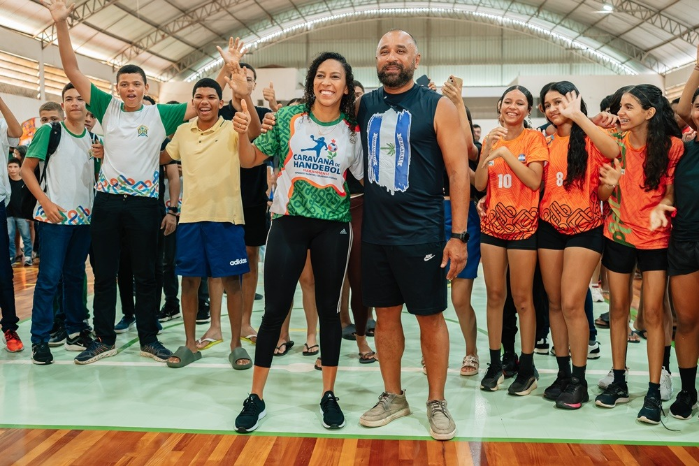 Caravana do Handebol Maranhense movimenta Bacabal com participação da campeã mundial Ana Paula Rodrigues