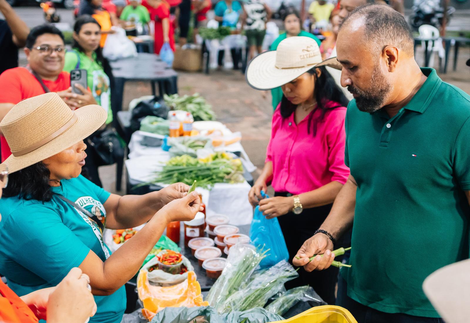 Com apoio da Prefeitura, feira valoriza mulheres agricultoras e produção rural de Bacabal