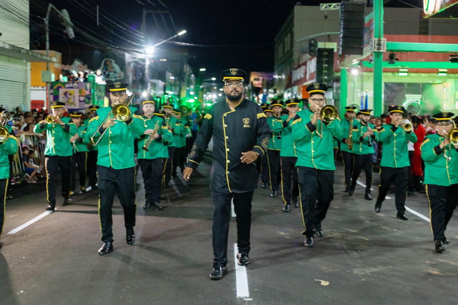 Bacabal celebra a Independência com grande Desfile Cívico na Avenida Getúlio Vargas Bacabal celebra a Independência com grande Desfile Cívico na Avenida Getúlio Vargas